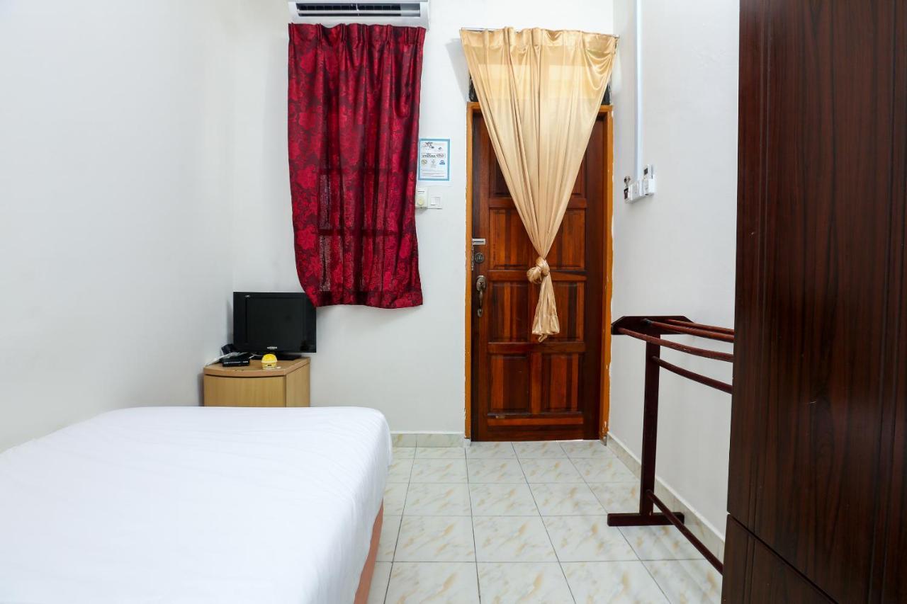 Oyo 89887 Chalet Yunie Marang Exteriör bild